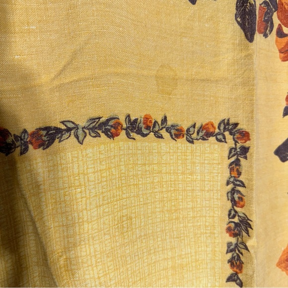 Vintage Floral Yellow & Orange Tablecloth - Picture 11 of 15